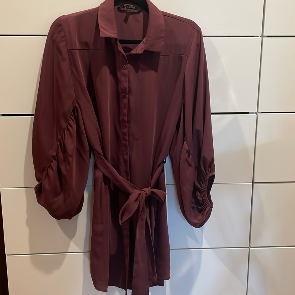 19 COOPER Burgandy Blouse